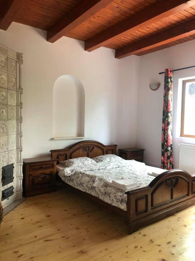 Conacul Secaria Villa Exterior photo